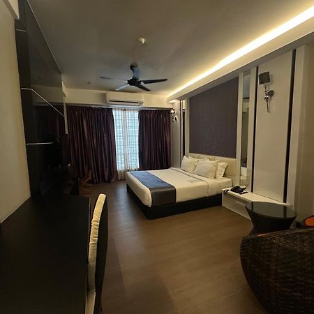 เดอะ สเตอร์ลิง บูทิคโฮเต็ล Hotel Malacca ภายนอก รูปภาพ