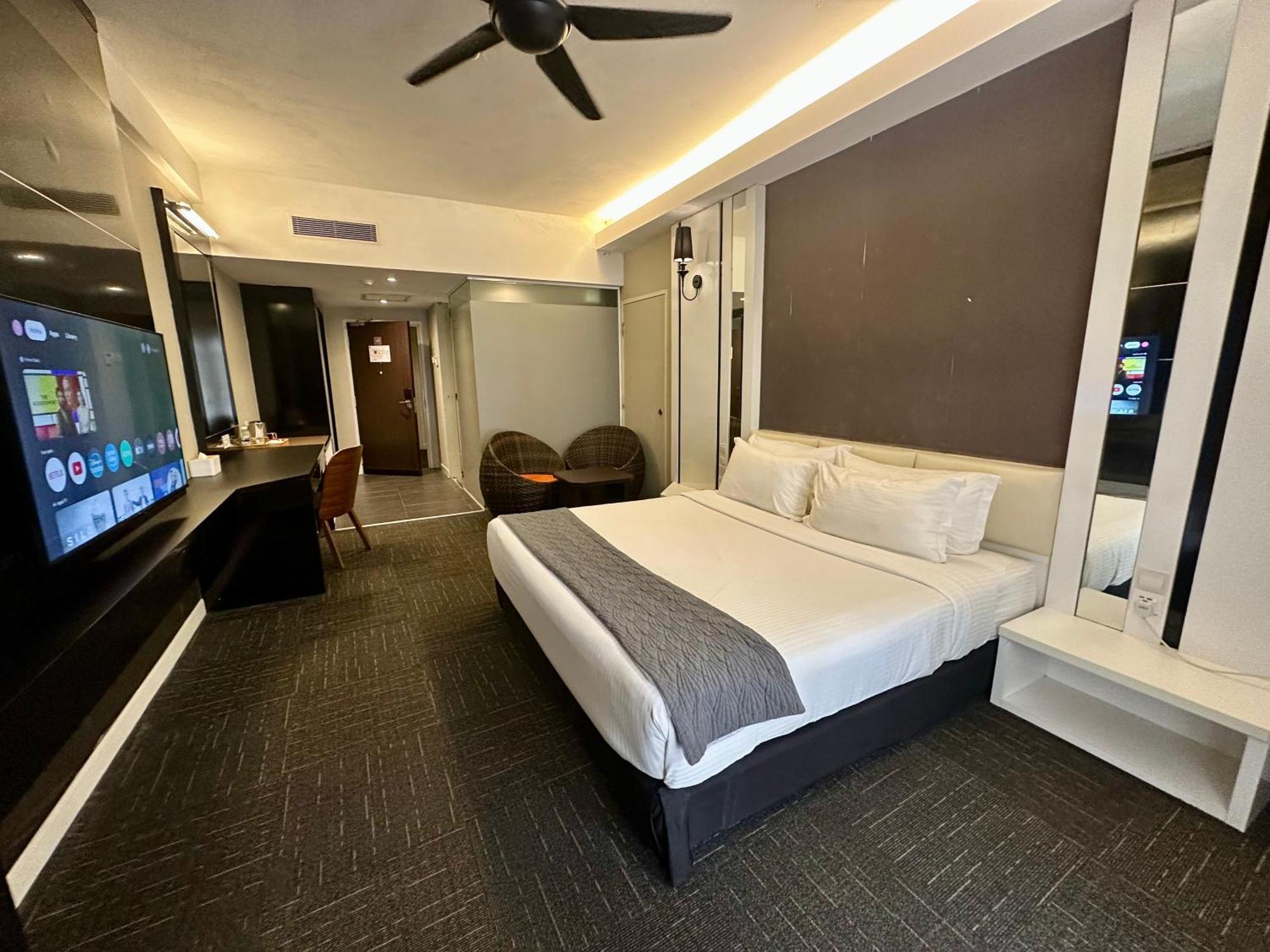เดอะ สเตอร์ลิง บูทิคโฮเต็ล Hotel Malacca ภายนอก รูปภาพ