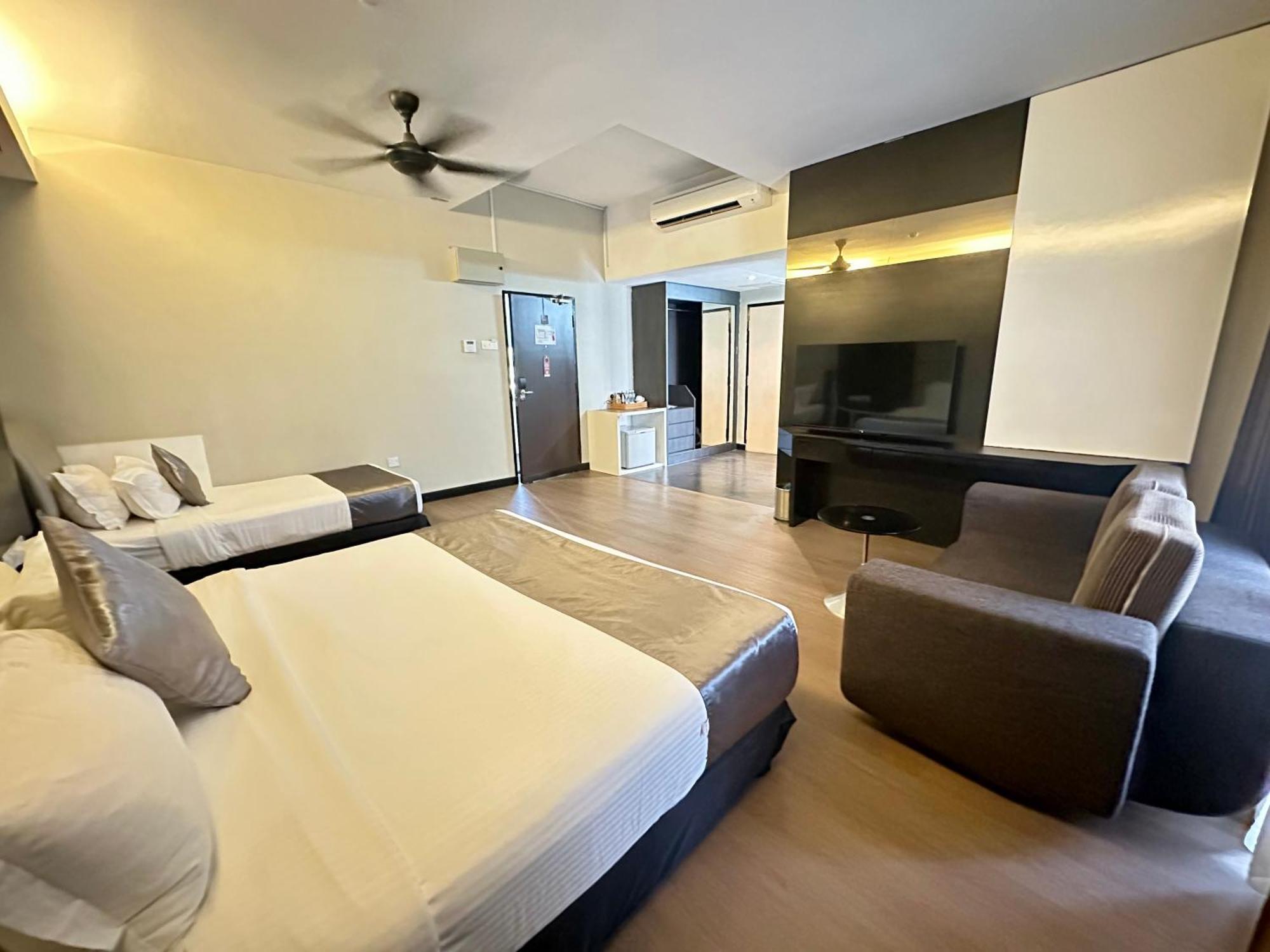 เดอะ สเตอร์ลิง บูทิคโฮเต็ล Hotel Malacca ภายนอก รูปภาพ